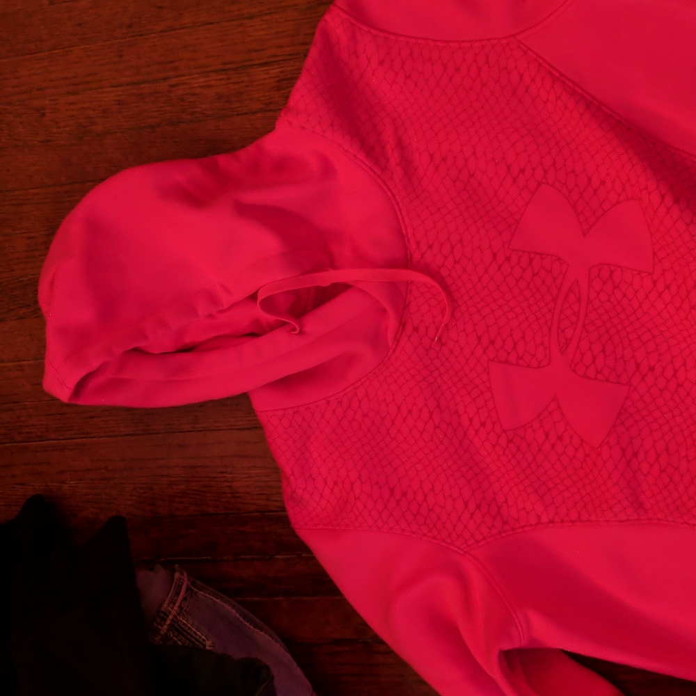 Women's hoodie under armour